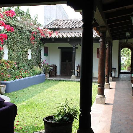 Casa Naranjo Bed & Breakfast Antigua ภายนอก รูปภาพ