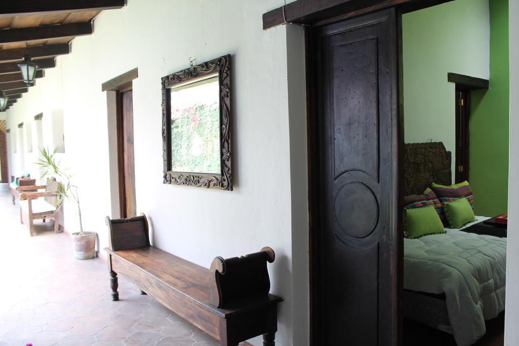 Casa Naranjo Bed & Breakfast Antigua ภายนอก รูปภาพ