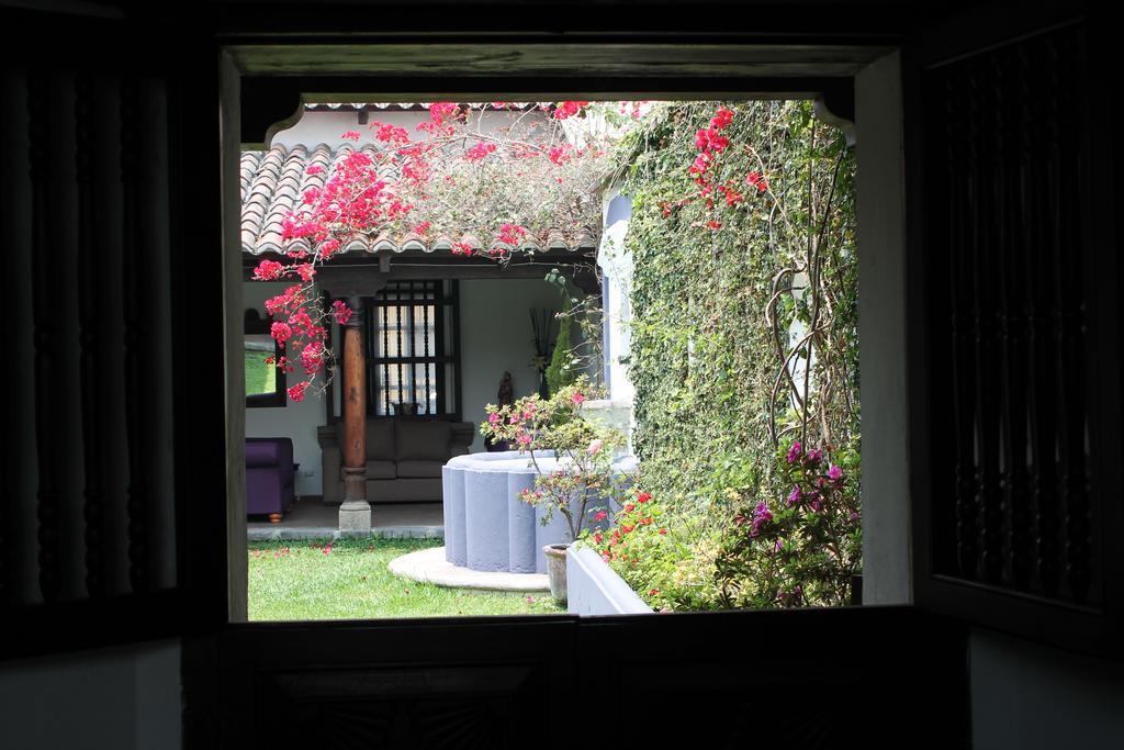 Casa Naranjo Bed & Breakfast Antigua ภายนอก รูปภาพ
