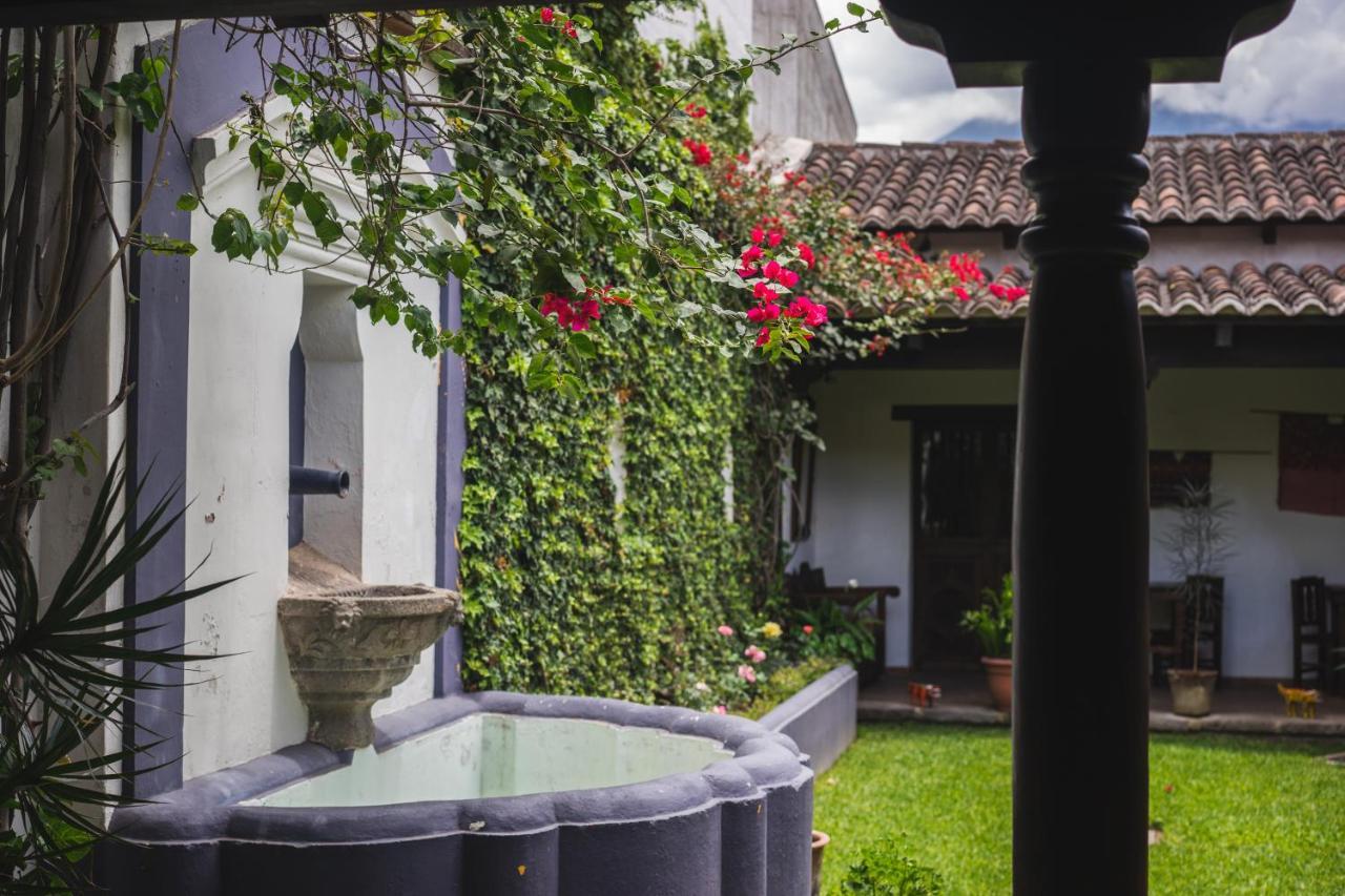 Casa Naranjo Bed & Breakfast Antigua ภายนอก รูปภาพ
